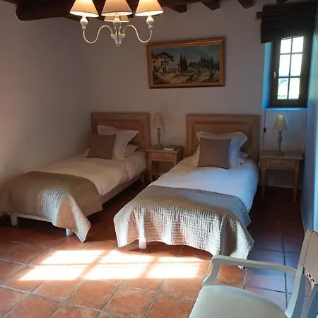 Bed & Breakfast Le Vieux Moulin De Jouques