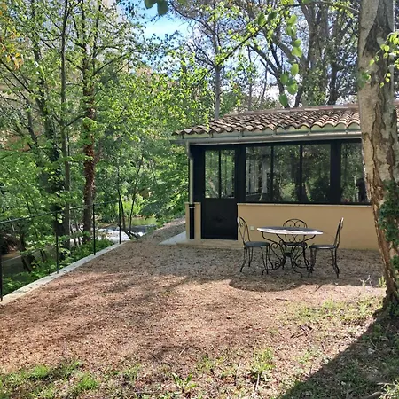 Bed & Breakfast Le Vieux Moulin De Jouques